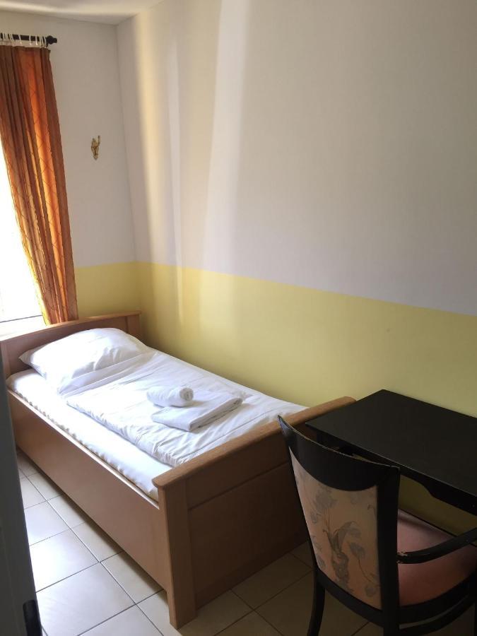 A&S Ferienwohnungenbonner Str 49 Extérieur photo